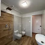 Casa Mariett - Larihome A92 赫拉弗多纳
