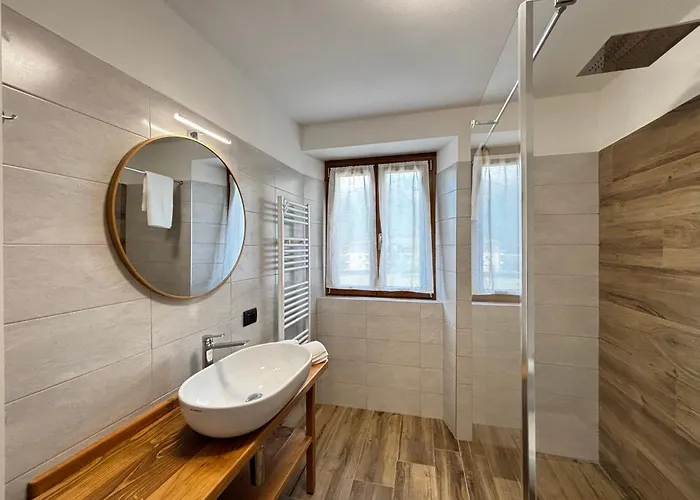 Casa Mariett - Larihome A92 Граведона