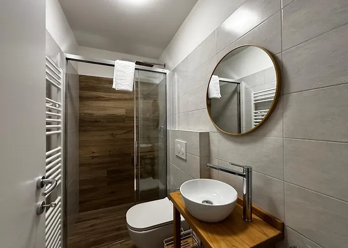 Casa Mariett - Larihome A92 Апартаменты