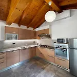 Casa Mariett - Larihome A92 * Gravedona