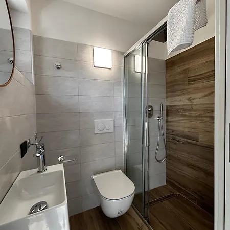 Apartment Casa Mariett - Larihome A92 Gravedona