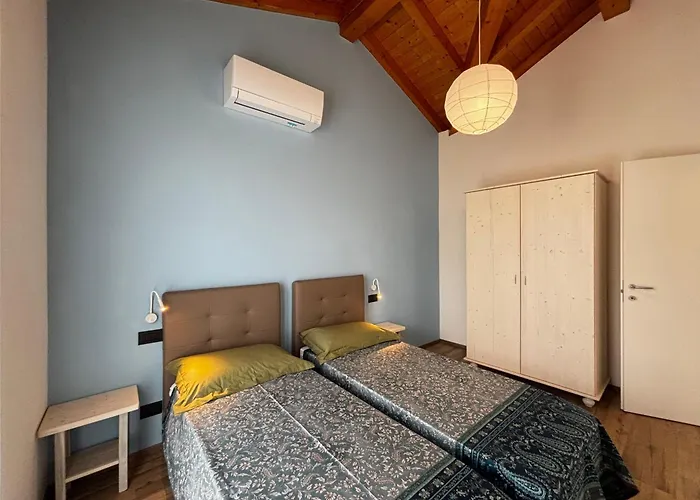 Casa Mariett - Larihome A92 アパート *