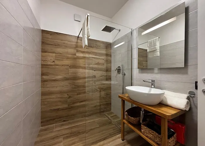 Casa Mariett - Larihome A92 アパート *